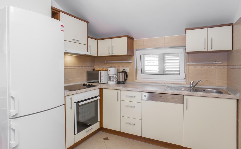 Apartments Villa Maris لومباردا الغرفة الصورة