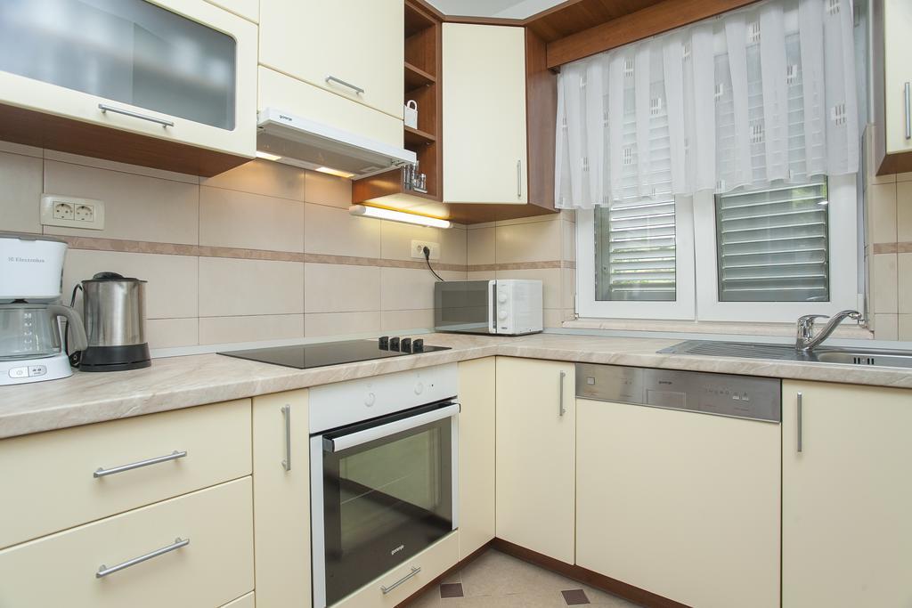 Apartments Villa Maris لومباردا الغرفة الصورة