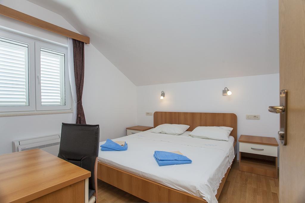 Apartments Villa Maris لومباردا الغرفة الصورة