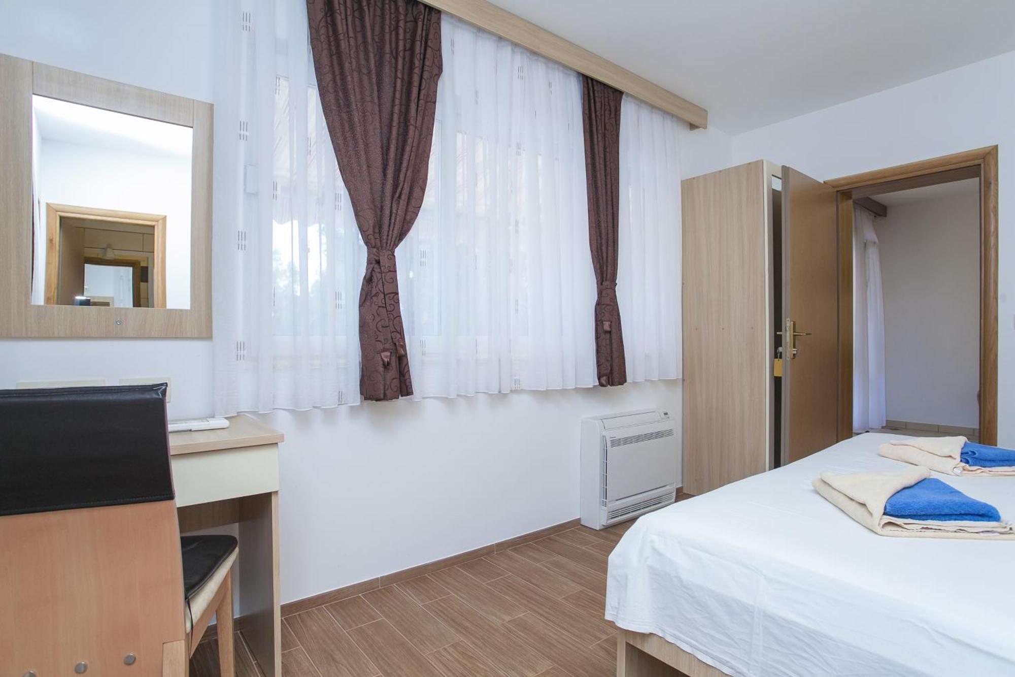 Apartments Villa Maris لومباردا الغرفة الصورة